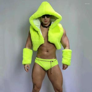 Stage Wear Discothèque Sexy DJ Gogo Dance Costume Homme Équipe Danseur Fluorescent Vert Fausse Fourrure À Capuche Gilet Shorts Manchette Rave Tenues