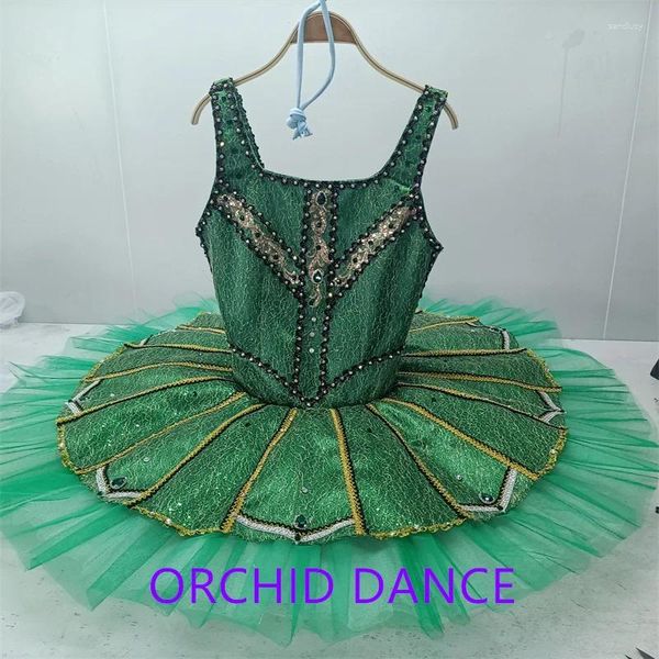 Stage Wear Professionnel à venir de haute qualité 12 couches Taille personnalisée Enfants Filles Adulte Performance Green Ballet Tutu Costumes de danse