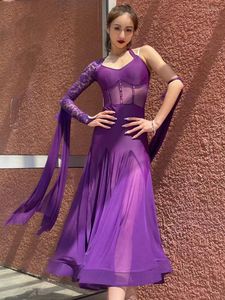 Desgaste de la etapa Vestido de baile de salón púrpura Mujeres Encaje Sexy Tango Vals Traje de actuación Competencia latina BL9138