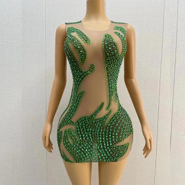 Etapa desgaste sexy verde pedrería desnudo vestido transparente cumpleaños celebrar ver a través del traje de noche mujeres rendimiento poshoot