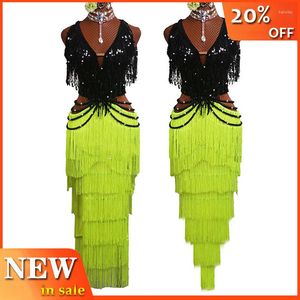 Desgaste de la etapa Sexy Latin Dance Competition Dress Flash Lentejuelas Tops Fluorescente Amarillo Fringe Falda Mujeres Performance Samba BL3003