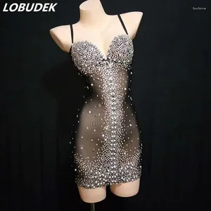 Stadiumkleding Sexy Nachtclub Bar Transparant Zwart Mesh Parel Strass Korte Jurk Verjaardagsfeestje Vrouwen Zanger Prestaties Kostuum