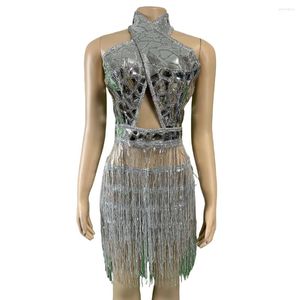 Stadiumkleding zilveren spiegel pailletten jurk ontwerp voor vrouwen nachtclubbing bling DJ Gogo Fringe sexy zanger stralende outfit