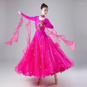 Style d'usure de scène femme robe de danse moderne Performance compétition Standard nationale Costumes de valse WY-229