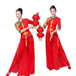 Vêtements de scène femmes classique Yangko danse rouge Tang Costume ensembles anciens vêtements nationaux chinois année Festival Performance Costume