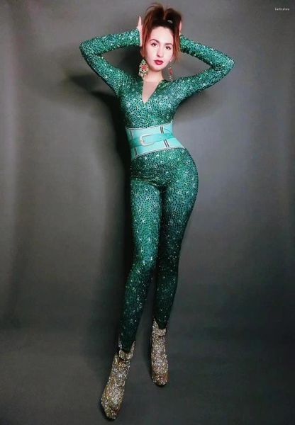 Portez des femmes Green Girdle Girdle Cloues Elastics Coussins Night Assocites Crystals Bodycon Performance Costumes Danse Vêtements