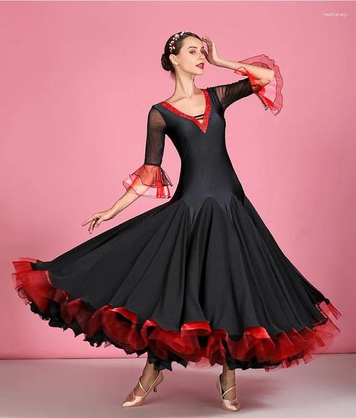 Stage Wear Femmes Robe de danse moderne Vêtements de salle de bal Valse Tango Danse Performance Costumes Costumes Diamants Big Jupe S7039