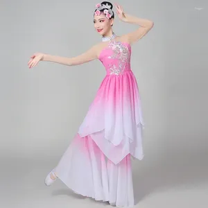 Stage Wear Costume de danse chinoise pour femmes Costume féminin Square Yangko Robe Performance classique nationale