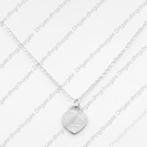 Inoxydable Designer Style Acier Mode t Collier Bijoux Pendentif en forme de coeur Amour Colliers pour les Cadeaux de Mariage de Fête des Femmes En Gros cadeau de Fête des Mères