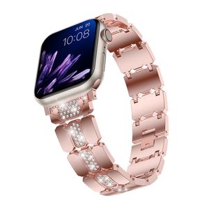 Bracelet en acier inoxydable Bracelet en métal diamant pour Apple Watch Band 49mm 44mm 42mm 41mm 40mm 38mm Bracelet de montre de luxe pour dames Iwatch 8 Ultra 7 SE 6 5 4 3 accessoires de la série