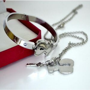 Bracelet en acier inoxydable Collier pendentif clé Femme Fashion Bijoux Animal