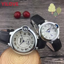 Boîtier en acier inoxydable Amoureux Montre Quartz Mouvement importé Horloge Bracelet en cuir véritable Étanche Affaires Luxe Cadeaux Mot romain Ongles Tendance Montres-bracelets