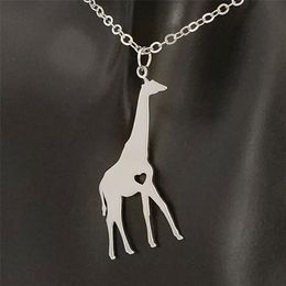 Collier pendentif girafe doré en acier inoxydable, collier animal en argent pour hommes et femmes, bijoux cadeau de saint-valentin 226F
