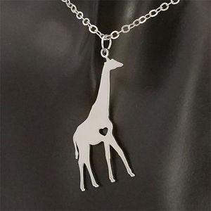Collar de colgante de joya de jirafa dorada de acero inoxidable Collar de animales Silver Men and Women Joyería de San Valentín Regalo311u