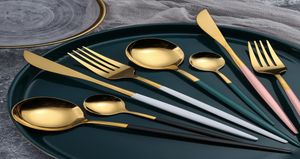 Roestvrijstalen spiegel tafelwerk gouden mes mes maal lepel vork thee lepel flatware simpel voortreffelijk western diner bestek dinerengoed 4267686