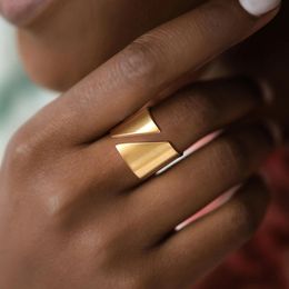 Bague large en acier inoxydable pour femmes, anneau large moderne, géométrique, déclaration de doigt, bijoux chics superposés, 220719
