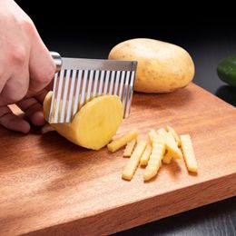 Cuchillo de acero inoxidable para cortar patatas fritas, herramienta corrugada para cocina, verduras y frutas