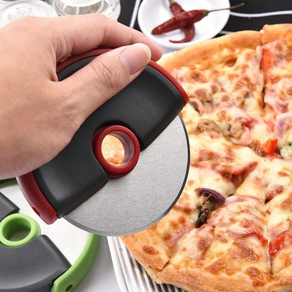 Couteau de coupe round en acier inoxydable pour pizza avec couvercle roulette à roulet