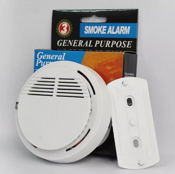 Détecteur de fumée Système d'alarme Capteur Alarme incendie Détaché Détecteurs sans fil Sécurité domestique Haute sensibilité Stable LED avec pile 9 V