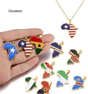 Joaillerie en acier stainls Nigeria Kenya Congo Somalie Ghana Cape Verde Flag en émail émail collier de carte africaine310U9539063