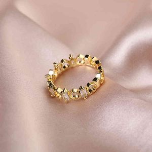 Staines Steel Real 18k Chapado en oro Zircon Corazón Anillo Ajustable Hallow Heart Heart On Rings Dedo Abrir