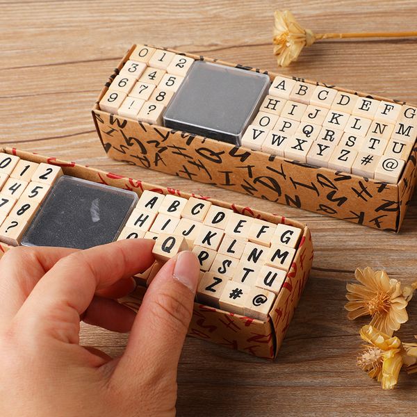 Timbres 40 pcsset Alphabet en caoutchouc vintage en bois avec tampon encreur noir DIY Planner Scrapbook Craft Lettre Numéro Symbole Timbre Cadeaux 230705