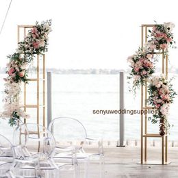 Sta alleen gouden vloer metalen Tall Flower Arch achtergrond centerpieces voor bruiloftdecoratie bloemen arrangement Stand Wedding Stage 302V