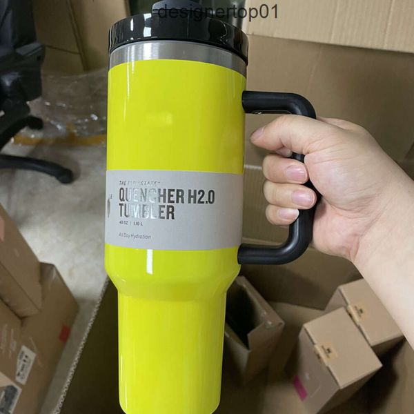Stanleness 2024 Nouveau néon jaune vert orange électrique rose extincteur H20 40oz tasses de gobelet en acier inoxydable avec couvercle et paille tasses de voyage en voiture SH 7SA2