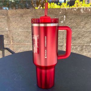 Stanleness se vend bien 11 même livraison gratuite tout en stock 40 oz gobelet avec poignée et couvercle de paille en silicone en silicone paille tasse de café en acier inoxydable BO 8 ans