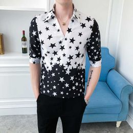 Star Print Hommes Chemises Demi-manches Casual Slim Fit Chemise Mode Pollover Streetwear Social Blouse Night Club Party Vêtements 210527