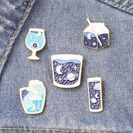 Starry Sky Cup Blauw Kleur Emaille Broches Pin voor Dames Mode Jurk Jas Shirt Demin Metalen Grappige Broche Pins Badges Promotie Gift 2021 Nieuw ontwerp