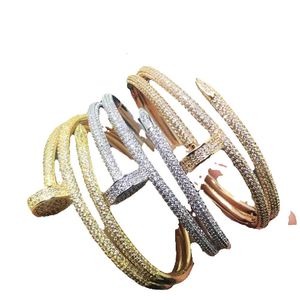 Déclaration Plaqué Or Multicouche Bling Cristal Glacé Zircone Cubique Bracelets À Ongles Forjoi4