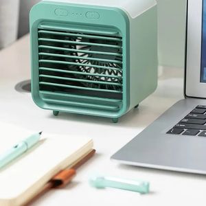 Restez au frais et à l'aise n'importe où avec ce refroidisseur d'air et humidificateur à évaporation portable !