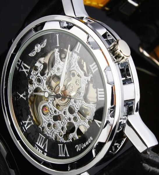 Steampunk New Mens Swiss Design Men039s Silver Skeleton Man Auto mécanique Men Sport Automatique mécanique montre BL8666508