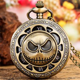 Steampunk Pocket Watch Skull Cover Hollow Flower Case Men Men Women Quartz Analoge horloges ketting hanger kettingklok