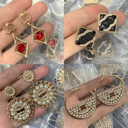 Steel Dangle Letters Titanium Gold Drop Crystal Rhinestone Earring Ear Studs for Women Wedding Party Jewelr Designer Stud Earrings s