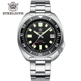 Steeldive SD1970 Witte datum achtergrond 200m Wateproof NH35 6105 Turtle Automatic Dive Diver Watch 240419