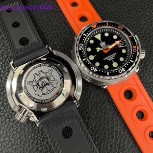 Steeldive SD1975C Classic Mechanical Watch for Men Multicolor Luminal 30Bar Imperproof NH35 Movie Dive Tuna Sapphire Mirror