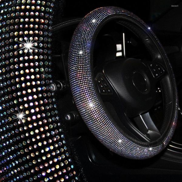 Cubiertas del volante Cubierta del coche Universal Sin anillo interior con diamantes completos Flashing Fashion Elástico Accesorios al por mayor