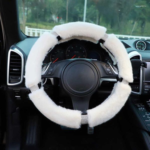 Cubiertas del volante Universal 38cm Car Sheel Cover para mujer niña Hairy Lovely Winter Plush Fashion Warm Internal Accessories Car-styling