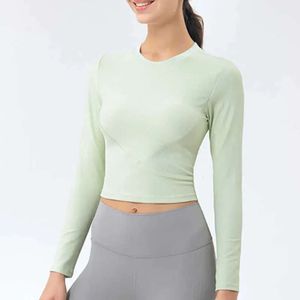 Stap in de nieuwe herfst yoga top dames strakke jas met lange mouwen mode Fiess hardlooptraining kleding sport T-shirt 688ss 2023