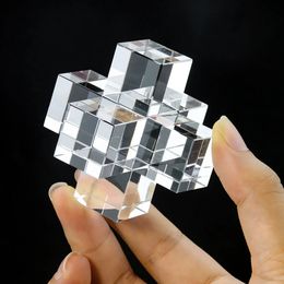Stereoscopisch effect helder kristalglas kruiskubus zonovervanger gefacetteerd prisma mousserende ambachtelijke ornament streamer papiergewicht decor 240430