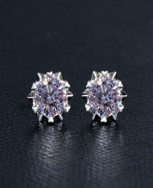 Plata esterlina S925 2CT Moissanite Pendiente de diamante Mujeres Pendientes de compromiso de boda Excelente corte Brillante Hip Hop Brithday Gif1483692