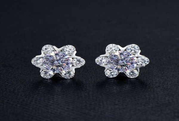 Plata esterlina S925 2CT Moissanite Pendiente de diamante Mujeres Pendientes de compromiso de boda Excelente corte Brillante Hip Hop Gift9016539