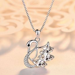 Collar colgante de cisne de plata esterlina Caballo de plata Nature Nature Amethyst Swan Charmet Jewelry Regalo para novia182i