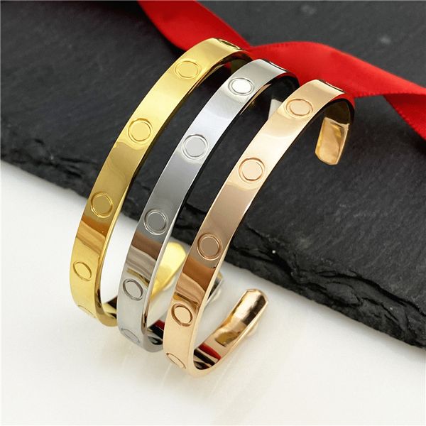 Bracelet à breloques en argent sterling pour femmes créateurs de bijoux en or pour femmes bracelet en diamant mode c forme acier au titane plaqué or bracelet en acrylique manchettes en argent