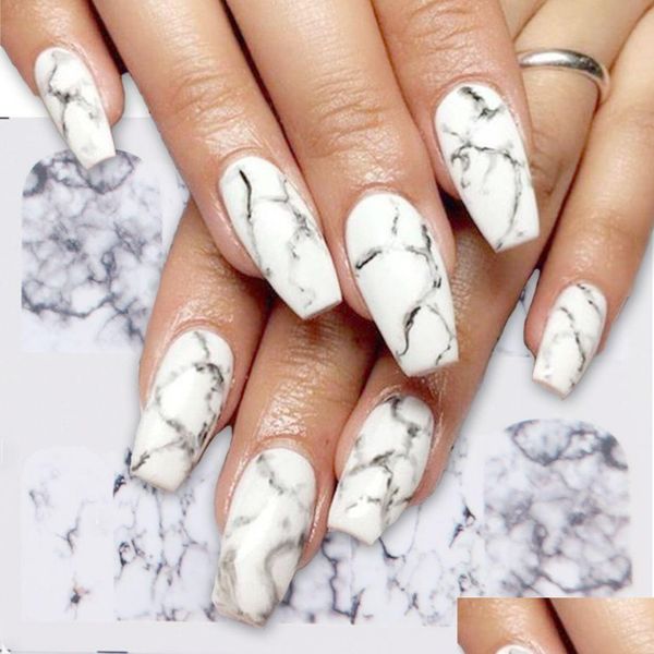 Calcomanías Calcomanías Blanco Negro Gradiente Mármol Nail Art Sticker Invierno Diy Deslizadores de transferencia de agua para decoraciones de manicura Herramienta Drop Dhjmc