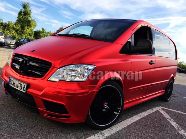 Pegatinas Union Red Satin Chrome Car Wrap Film con burbujas de aire gratis para gráficos de vehículos/camiones de lujo que cubren el tamaño de la lámina 1,52x20 m/rollo