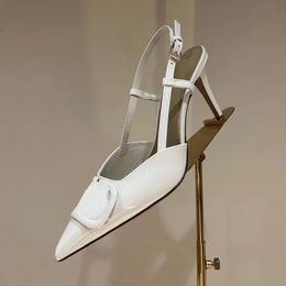 stiletto jurk Schoenen voor dames Luxe ontwerpers Metalen letterlogo Puntige tenen sandalen gesp riem 8cm hoge hakken Feest Trouwschoen fabrieksschoeisel 35-43 doos