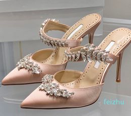 talon aiguille Chaussures habillées Satin pantoufles pour femmes Designers de luxe Wheatear cristal décoration sandales top qualité 9CM à talons hauts pantoufle de soirée